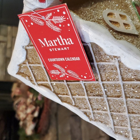 Countdown To Christmas Gingerbread House-NWT - Picture 4 of 6